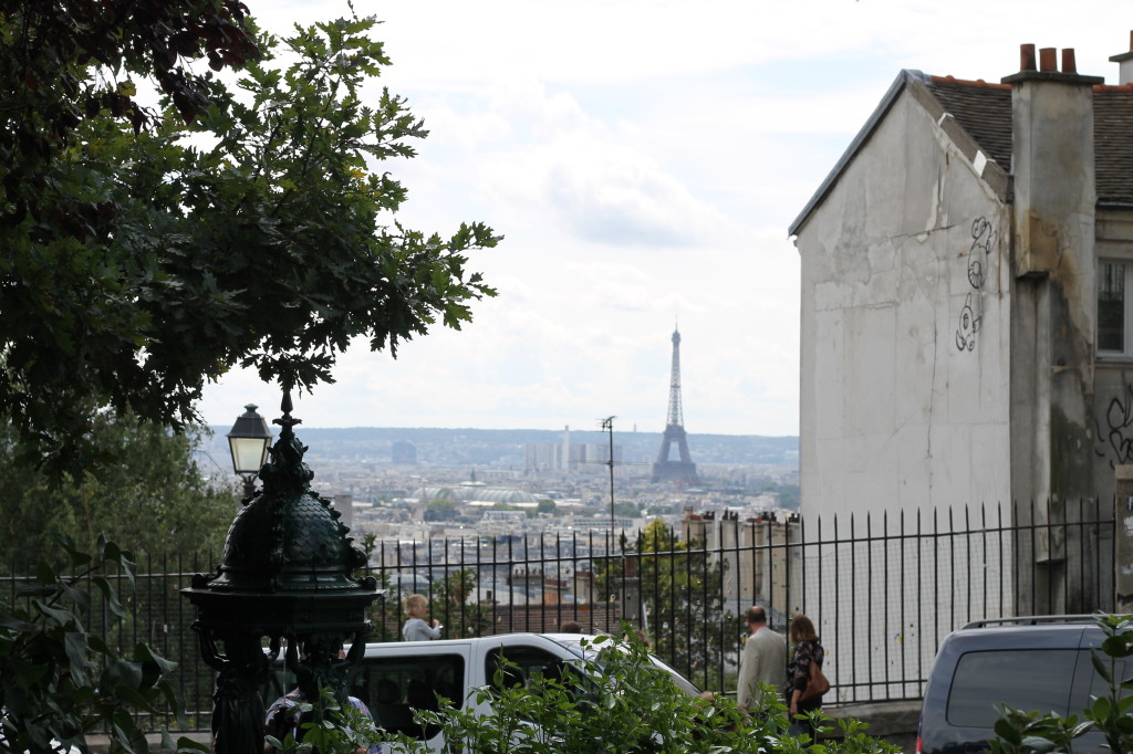 eiffel tower from sacre coeur