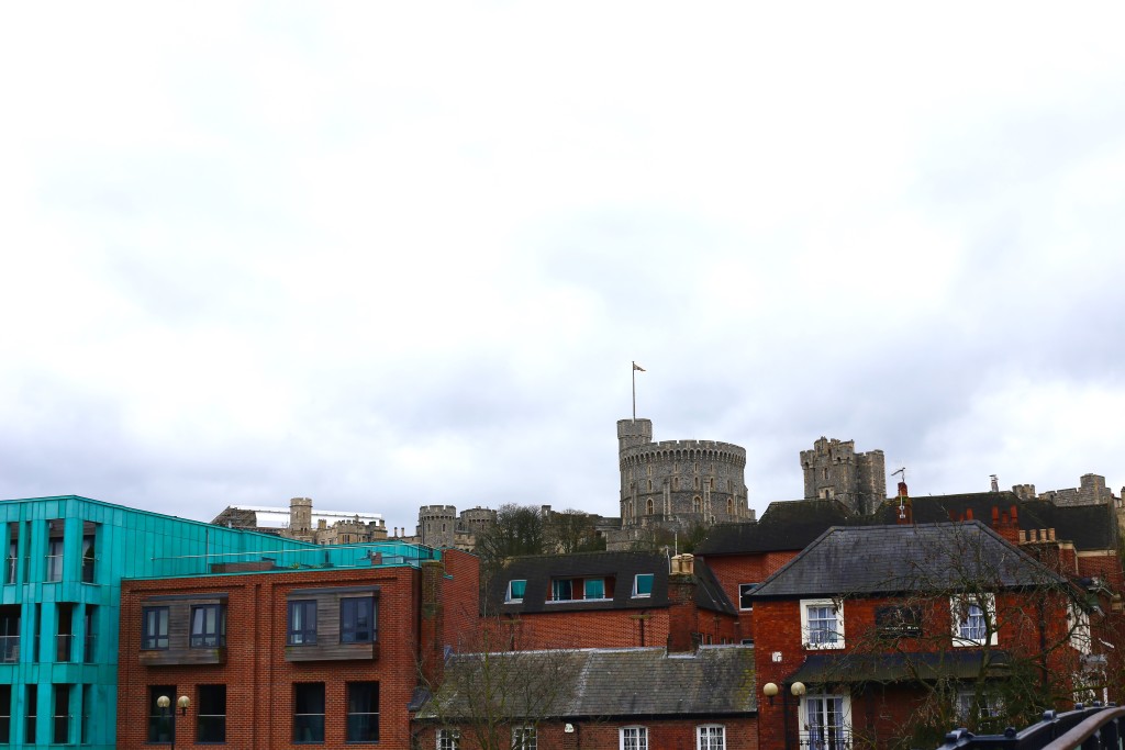 windsor castle in the distance