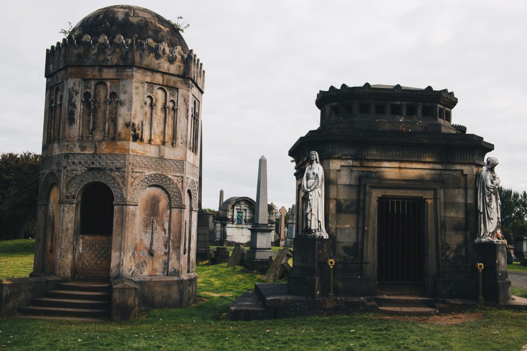 crypts in Glasgow Necropolis