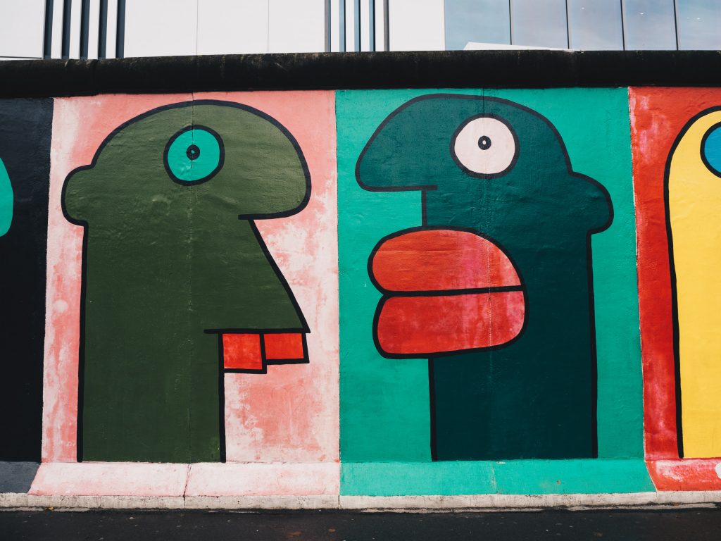 faces by thierry noir