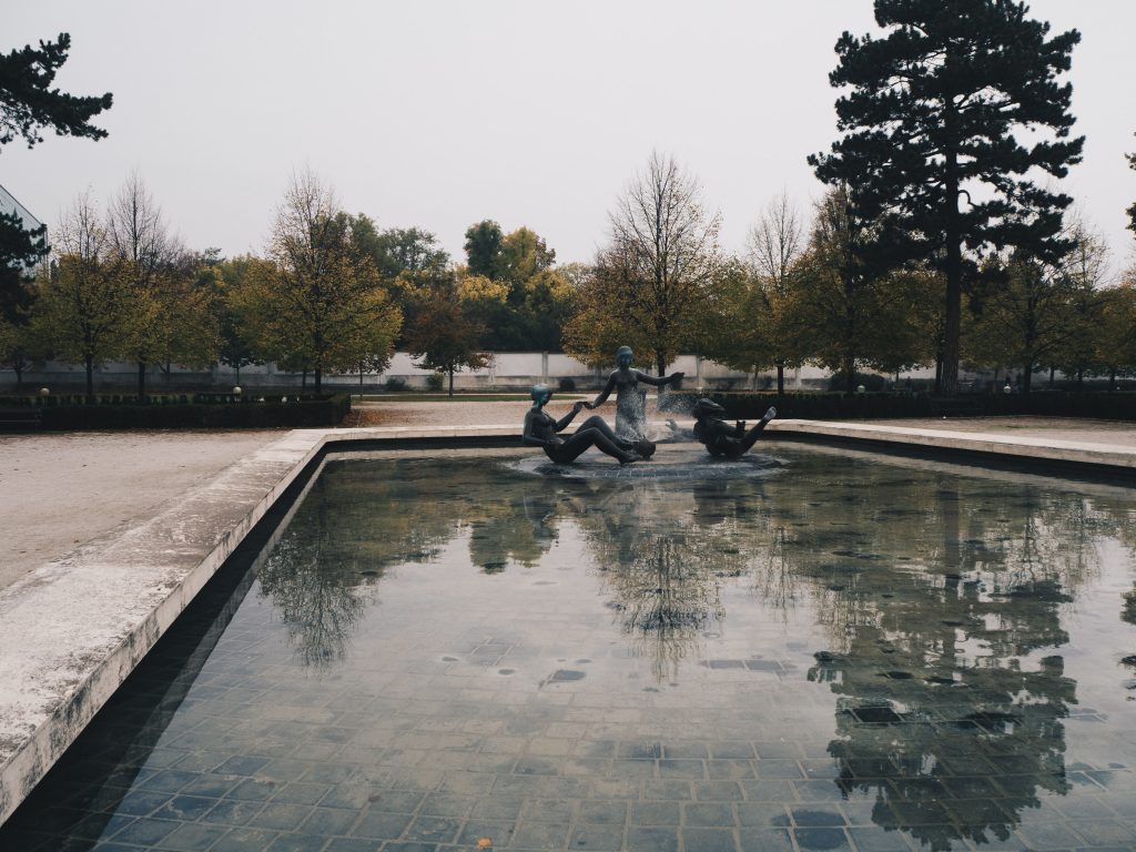 fountain near presidents palace