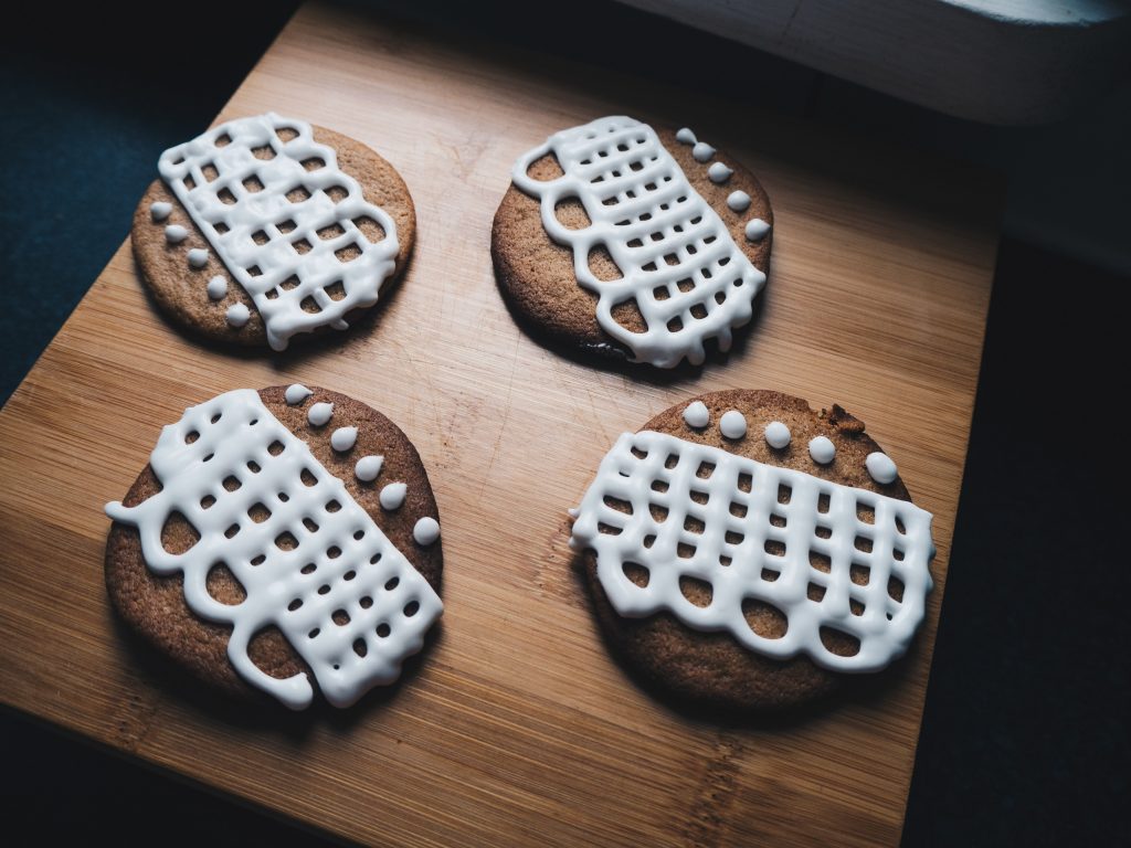 plate of iced ginger biscuits