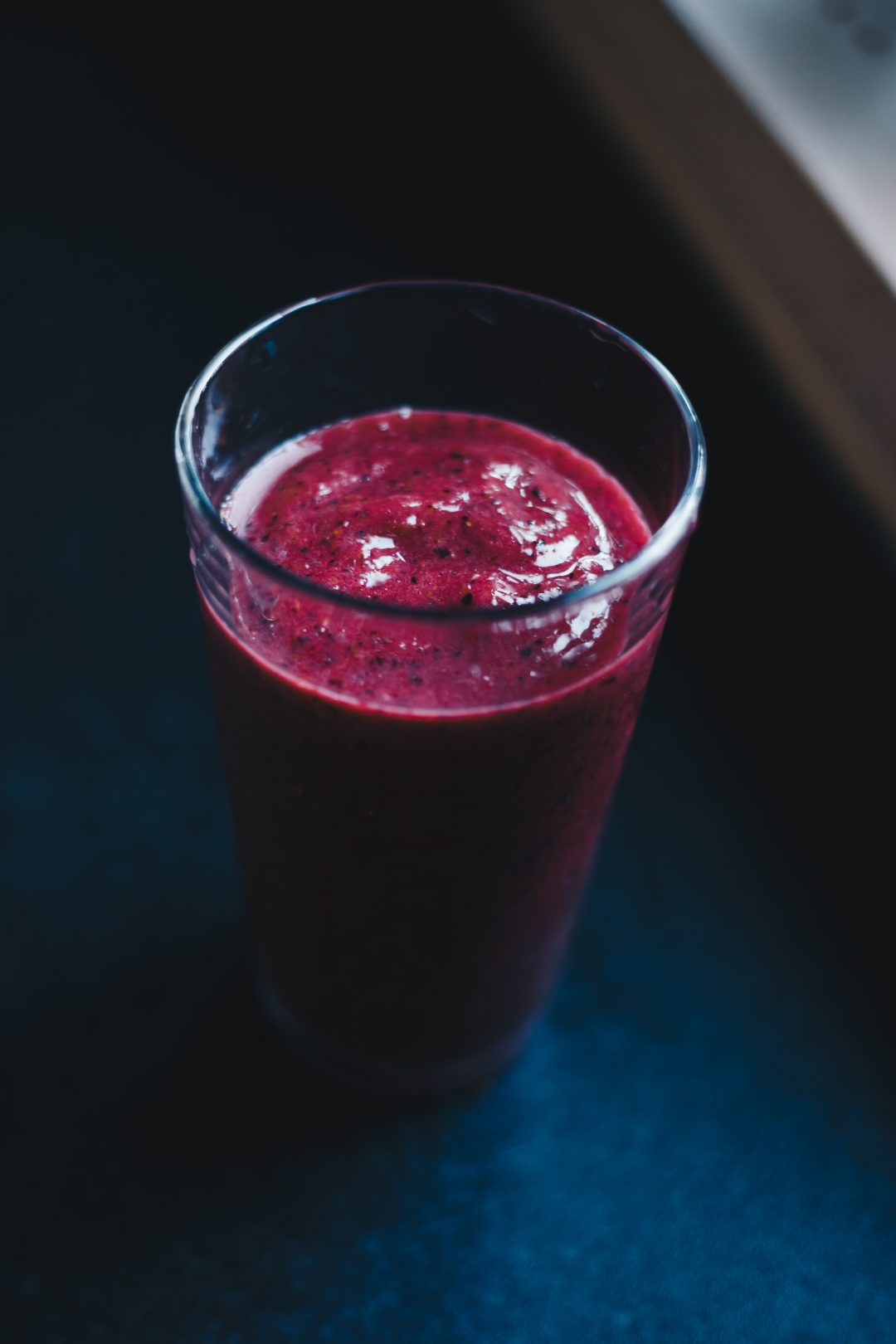 blueberry smoothie side