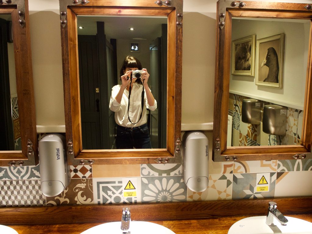 bathroom selfie