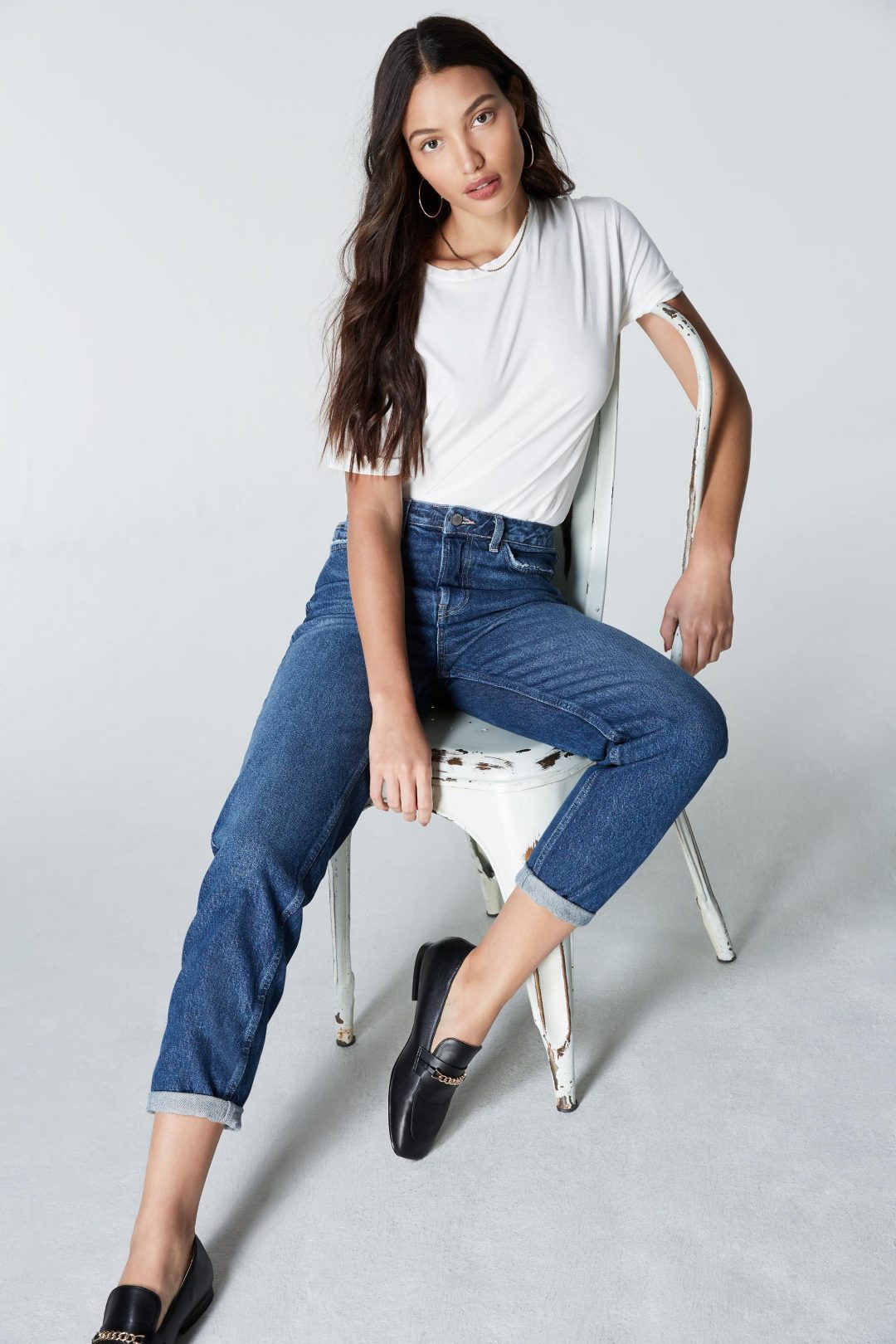 jeans and white tee